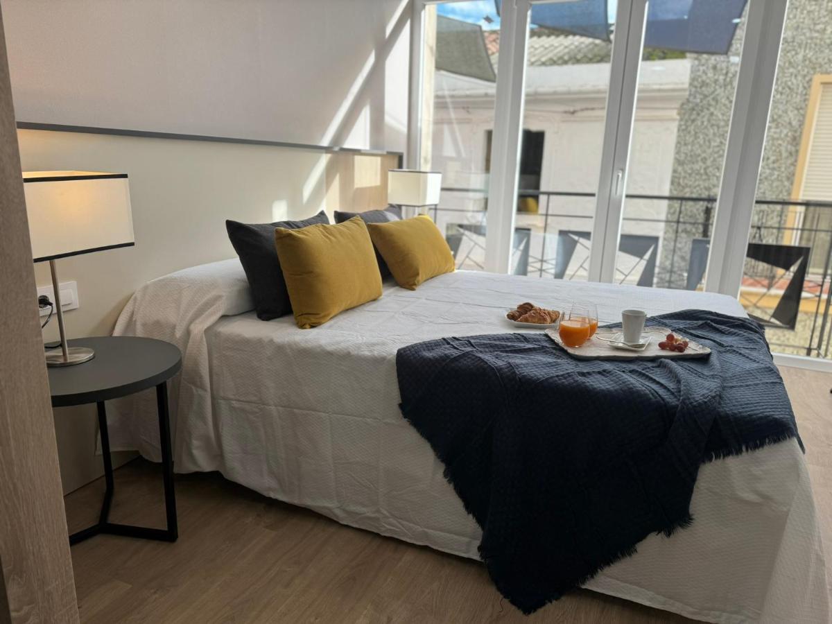 Apartamentos San Juan Suites Badajoz Exterior photo